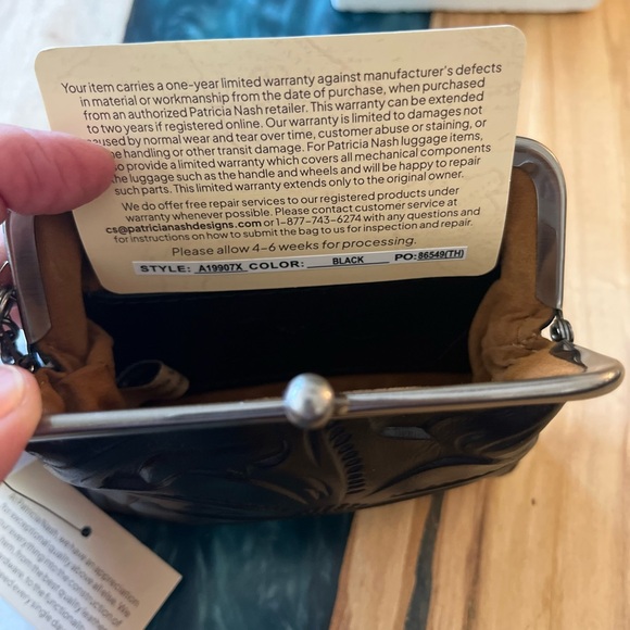 Patricia Nash Black Tooled Leather Framed Coin Purse - Picture 3 of 8